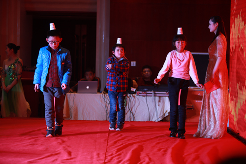 大禹漢光2018年“同心同行，共創(chuàng)未來”主題年會(huì)圓滿成功